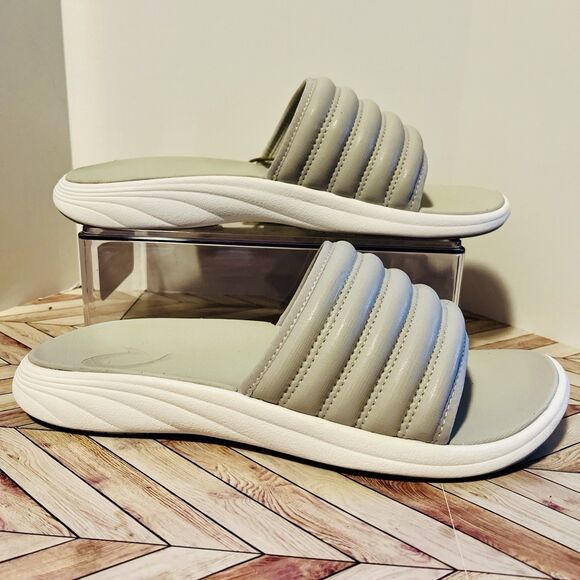 Olukai Komo Slide Men\'s 9 Sandals‎ Mist Grey White Lightweight 10531-DWDW Padded main image 5